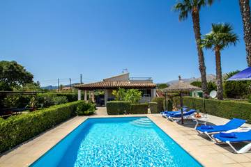 Villa in Pollença, Serra de Tramuntana für 4 