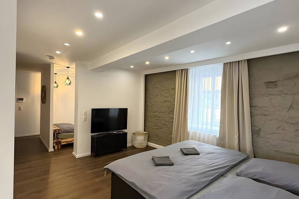 Ganze Wohnung, Ferienwohnung Buda mit privater Terrasse und Wlan in Bad Kissingen, Rhön-Bayern