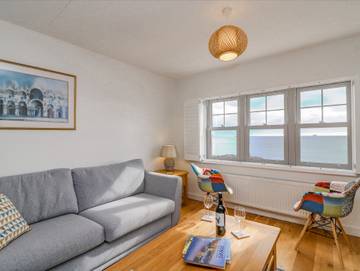 Apartment for 4 People in Melcombe Regis, Weymouth, Photo 4