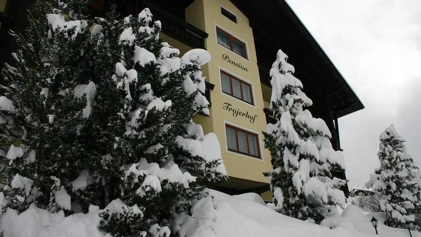 Vakantiewoning voor 7 personen, with sauna and tuin as well as terras, met huisdier in Heiligenblut