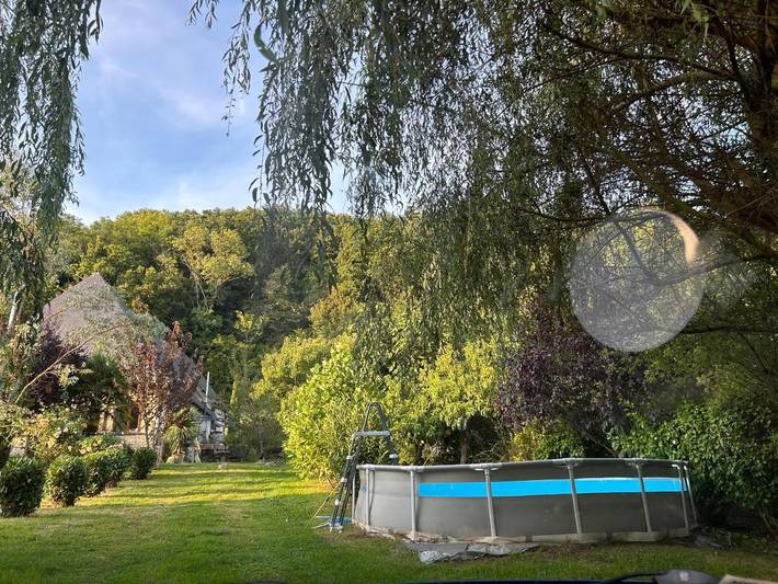 Location de vacances pour 6 personnes, avec piscine ainsi que vue et jardin à Manneville-la-Pipard - 4