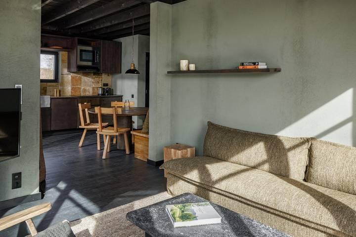 Chalet pour 6 personnes, avec terrasse ainsi que balcon/terrasse et sauna - 1