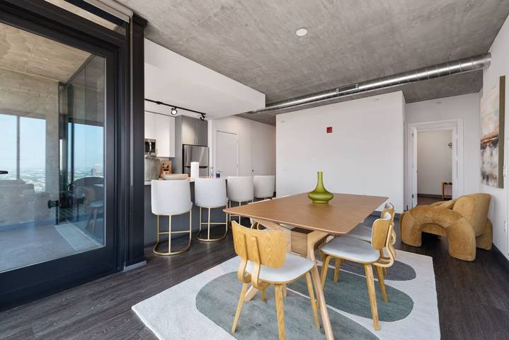 Gîte pour 5 personnes, avec jardin ainsi que balcon et piscine, adapté aux familles à Chicago - 2