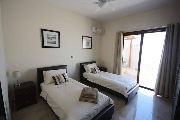 Location de vacances pour 6 personnes, avec jardin dans Πισσούρι - 4