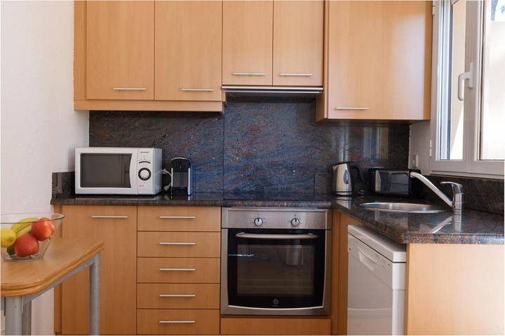 Casa rural para 6 personas, con piscina además de vistas y jardín, Se admiten mascotas en Pals - 4