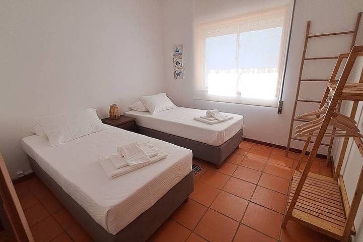 Location de vacances pour 6 personnes, avec jardin dans Árvore - 4