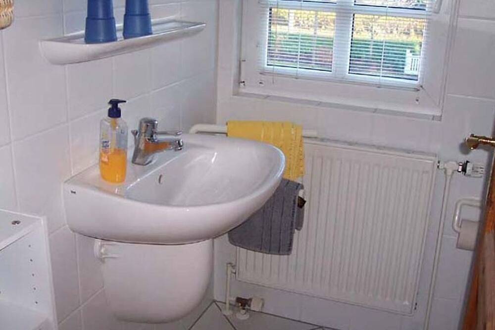 Ganze Wohnung, Kuschelige Ferienwohnung für Zwei – Gemütlichkeit zum Verweilen - Haus in Wyk auf Föhr (Stadt), Wyk auf Föhr