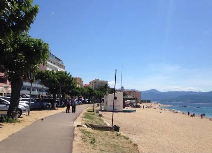 Gîte pour 4 personnes, avec balcon et vue dans Plage Trottel - 2