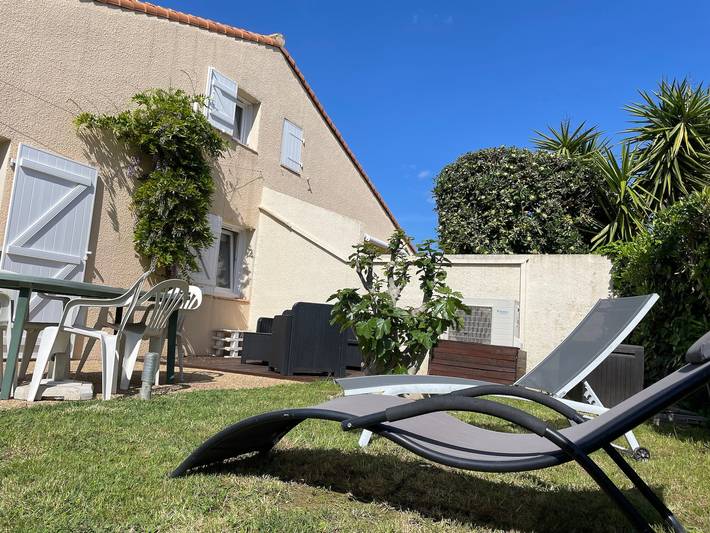 Maison de vacances pour 4 personnes, avec jardin à Saint-Cyprien