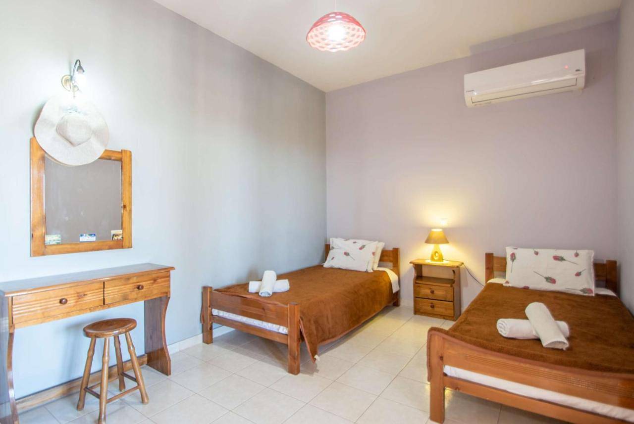 Apartment with Mountain View in Zante