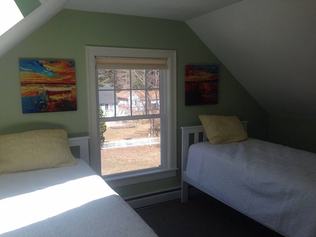 Ganze Wohnung, Meredith Bay - Brandneues Apartment im 2. und 3. Stock eines Privathauses in Meredith (NH), Lake Winnipesaukee