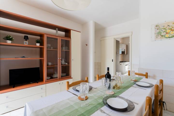 Casa Amanda a Torre dell'Orso con Giardino Privato, Wi-Fi e Aria Condizionata in Torre dell'Orso, Melendugno