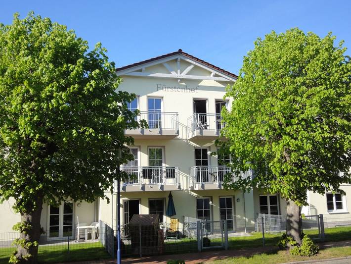 Ferienwohnung für 4 Personen, mit Balkon und Terrasse sowie Garten