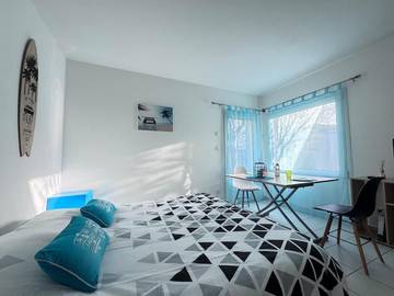 Gîte pour 2 personnes, avec vue sur le lac et terrasse à Aytré
