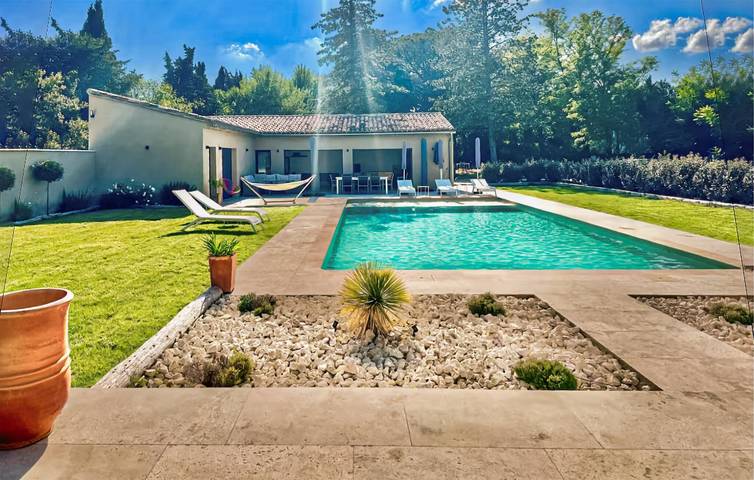 Casa de vacaciones para 14 personas, con terraza y piscina - 1