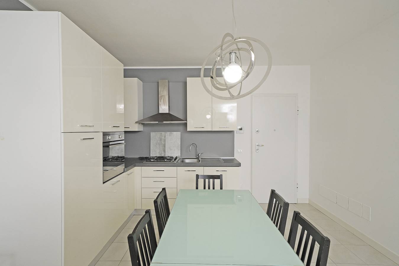 Geheel appartement, Le Corti Caterina C3 by Wonderful Italy in Lonato, Garda Bergen