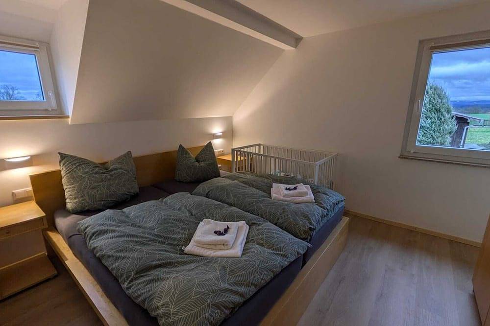 Modernes Ferienhaus in Oelsnitz / Vogtl. der Familie Roth,  2 Erw. und 2 Kinder in Oelsnitz, Oelsnitz - Vogtland & Umgebung