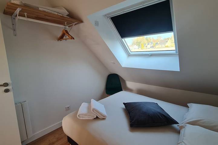 Ganze Wohnung, Le Jaures 6 - T2 - Dernier Etage in Hennebont, Côte des Mégalithes