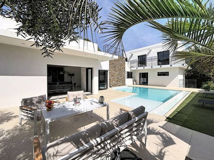 Villa pour 8 personnes, avec terrasse et piscine dans Saint-Aygulf - 4