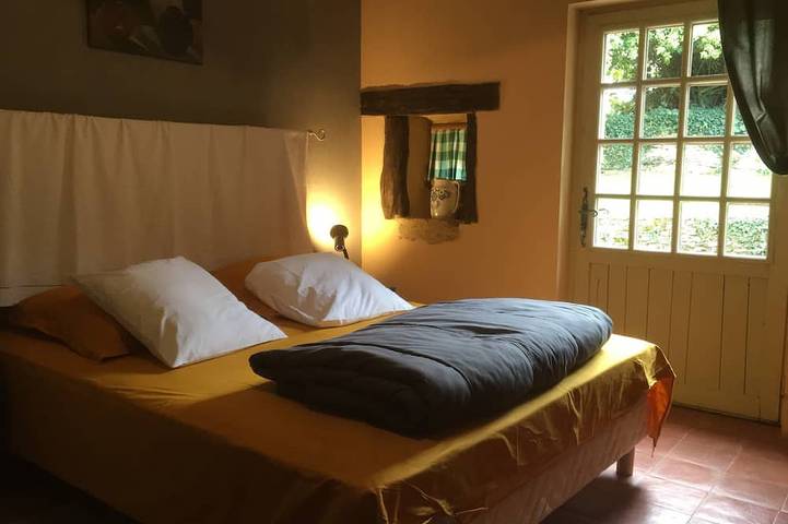 Location de vacances pour 8 personnes à Saint-Amand-de-Coly - 4