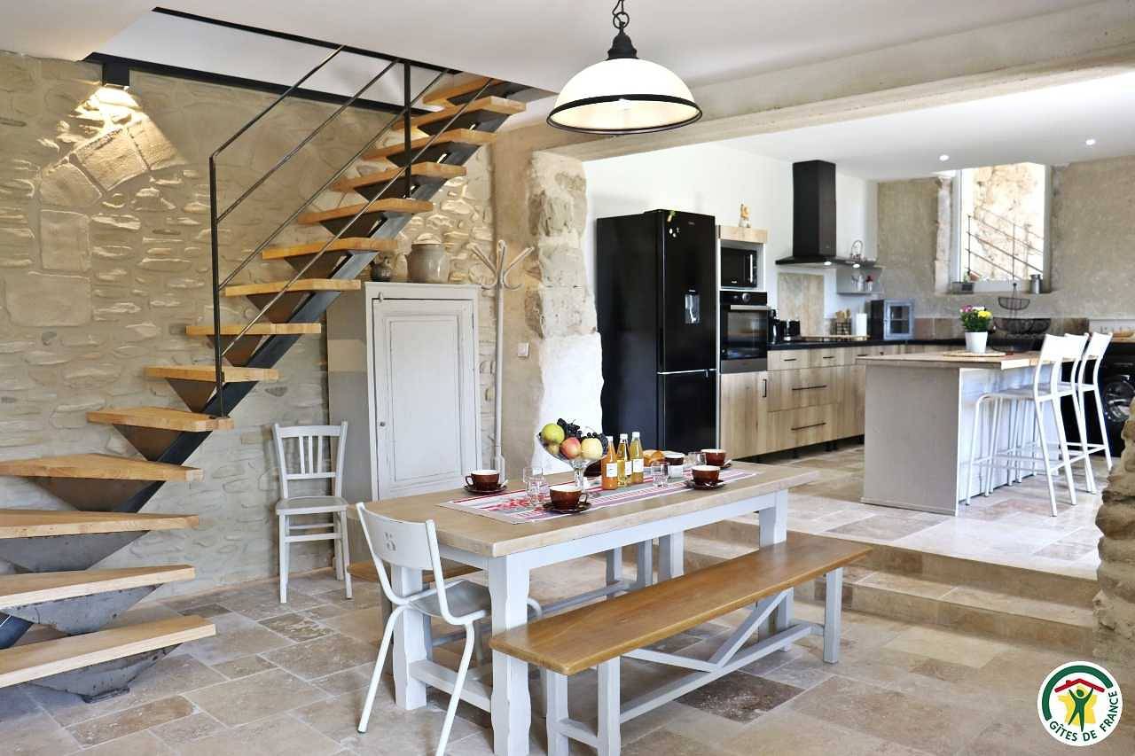 La Maison Du Verger in Mours-Saint-Eusèbe, Región de Valence