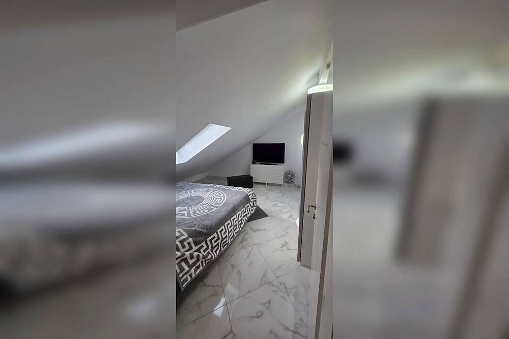 Ganze Wohnung, Designer Apartment | Spa-Badewanne • Nähe Nürnberg /Messe / erlangen Universität in Fürth, Franken