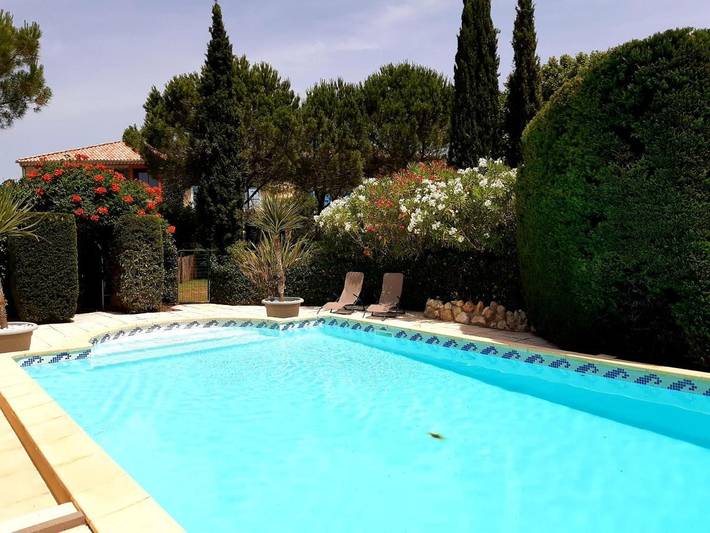 Location de vacances pour 14 personnes, avec jardin ainsi que vue et piscine, adapté aux familles à Cazouls-lès-Béziers - 4