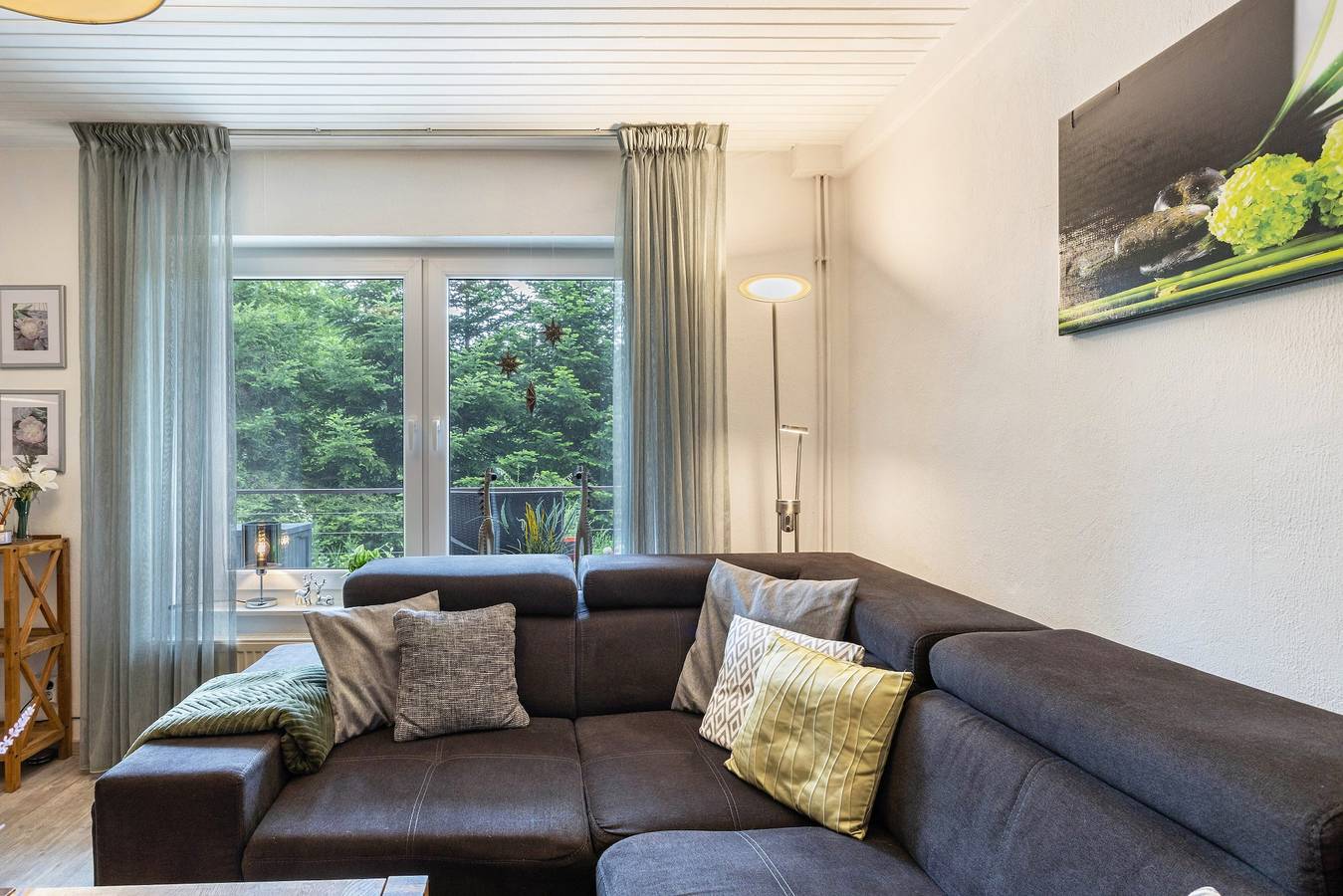 Geheel appartement, Diemelseeholiday romantisch appartement met terras in Sauerland nabij Willingen & Winterberg in Diemelsee, Upland