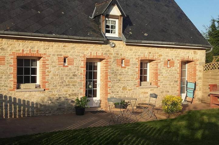 Gîte pour 4 personnes, avec Terrasse et Jardin