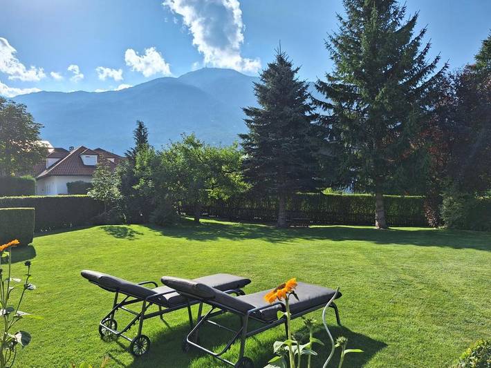 Ferienwohnung für 5 Personen, mit Garten und Ausblick