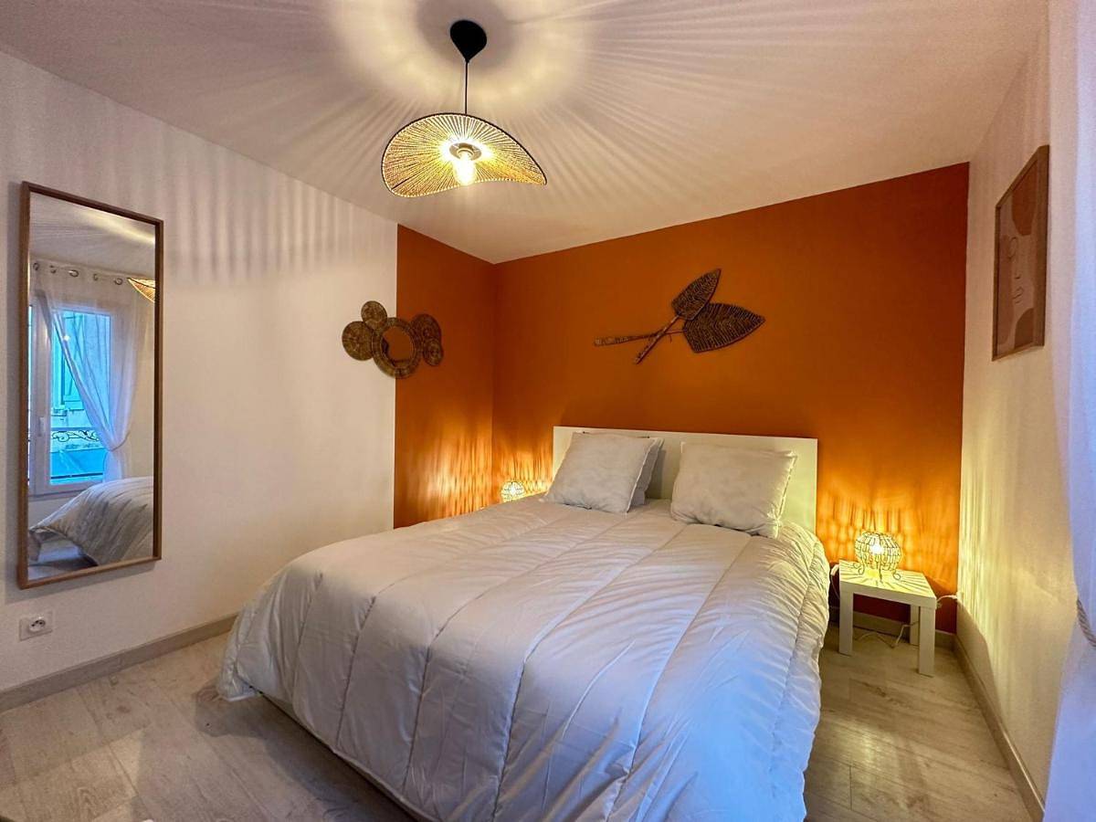 Appartement entier, One-Bedroom Apartment in Orly (Île de France), Val-de-Marne