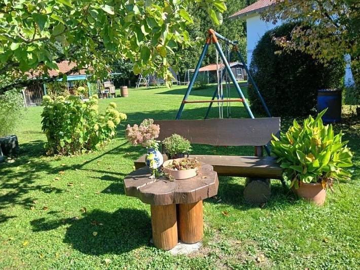 Ganze Ferienwohnung, Sollingerhof Familie Hogger - Ferienwohnung Sollingerhof , 100m², 3 Schlafzimmer, 6 Personen, Terrasse in Teisendorf, Rupertiwinkel