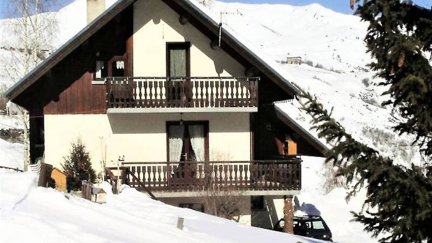 Chalet pour 13 personnes, avec balcon dans Le Corbier