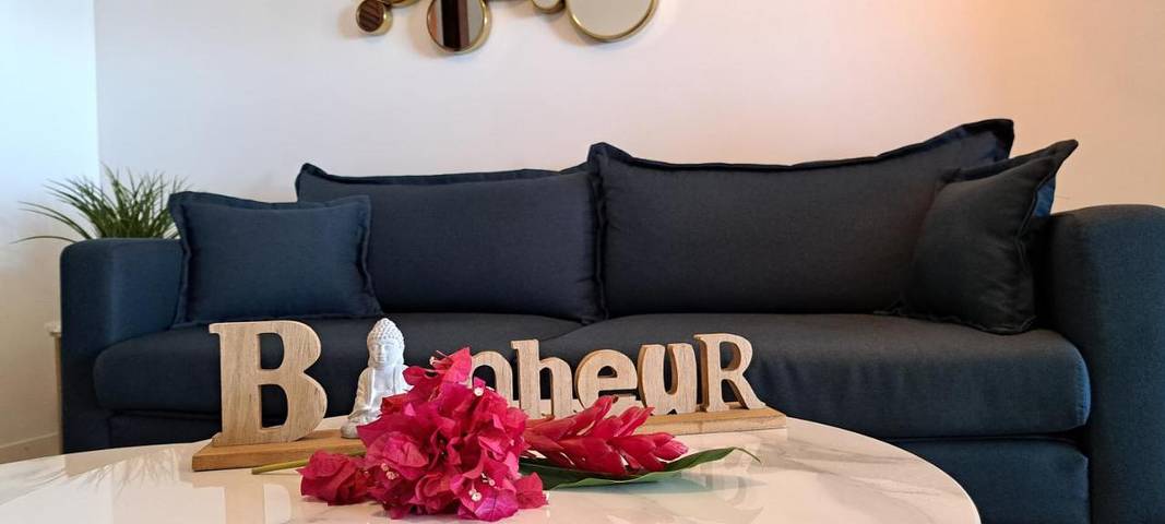 Gîte pour 3 personnes, avec vue et terrasse à Gourbeyre - 4