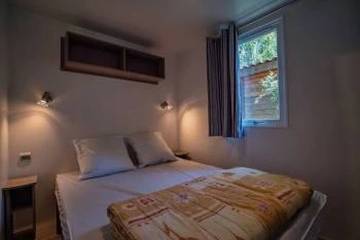 Camping für 4 Personen in Sorèze, Regionaler Naturpark Haut-Languedoc, Bild 1