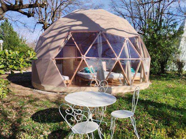 Tente pour 2 personnes, avec Terrasse ainsi que Jardin et Vue
