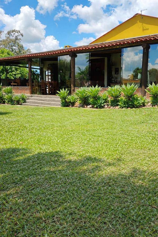 Ferienwohnung für 5 Personen, mit Pool und Ausblick sowie Garten und Terrasse - 1