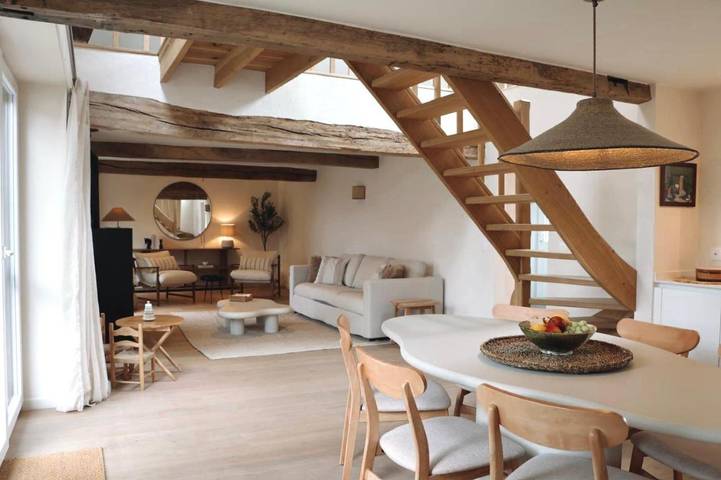 Villa pour 8 personnes, avec Terrasse et Jardin ainsi que Piscine et Sauna dans Hainaut