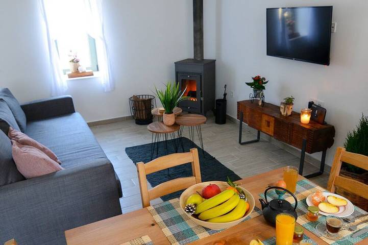 Anassa Mountain House in Rodi
