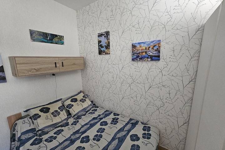 Apartamento entero, Le Cabanon Bleurivage Bord de mer Calanque des Figuiéres in Ensuès-la-Redonne, Costa mediterránea (Francia)
