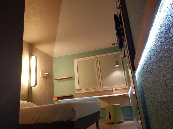 Hôtel pour 2 personnes, avec vue et jardin, animaux acceptés à Saint-Christol-lès-Alès - 3