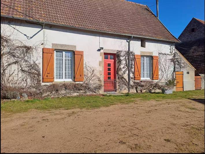 Location de vacances pour 6 personnes, avec Jardin et Vue à Viersat