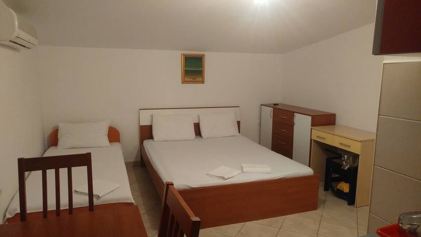 Ferienwohnung für 2 Personen, mit Balkon/Terrasse in Brist