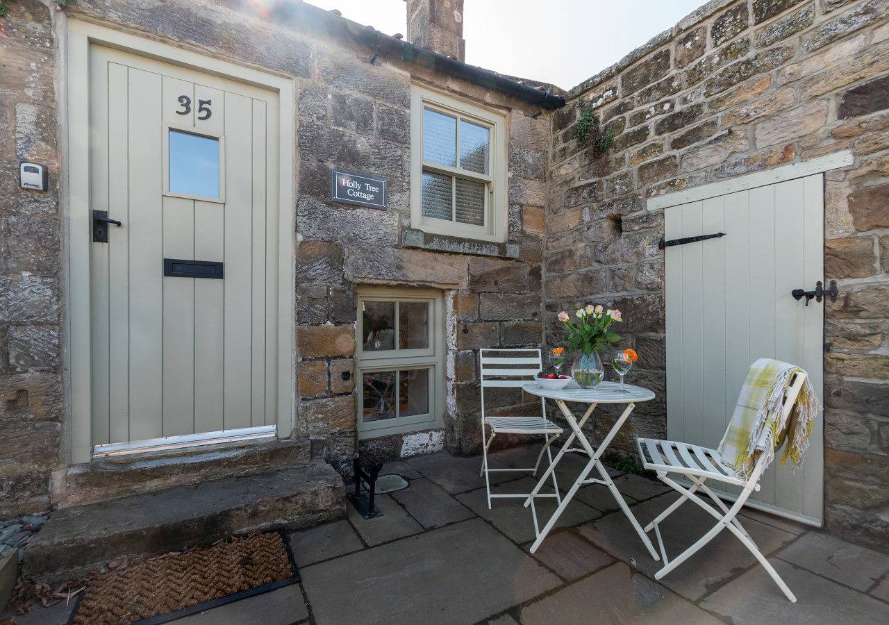 Holly Tree Cottage in North York Moors National Park
