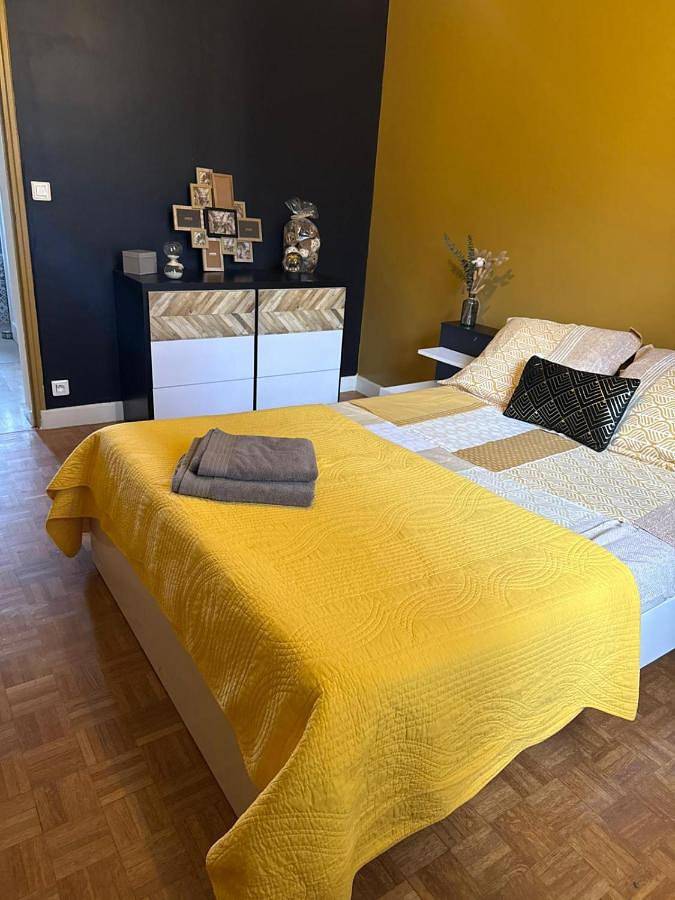 Location de vacances pour 8 personnes, avec vue et jardin, animaux acceptés à Foulayronnes