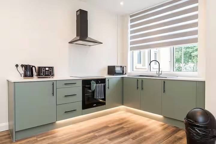 Entire studio, Trendy Loft Apartment - Near Dmu & City Centre in Leicester, Heart of England