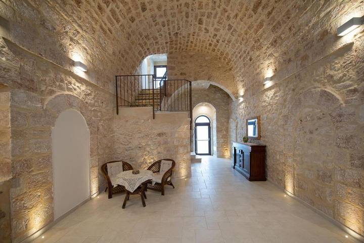 Maison d’hôte pour 2 personnes, avec Balcon ainsi que Terrasse et Jardin à Donnalucata