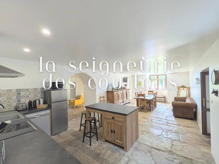 Location de vacances pour 15 personnes, avec Terrasse et Jardin dans Sévérac-d'Aveyron
