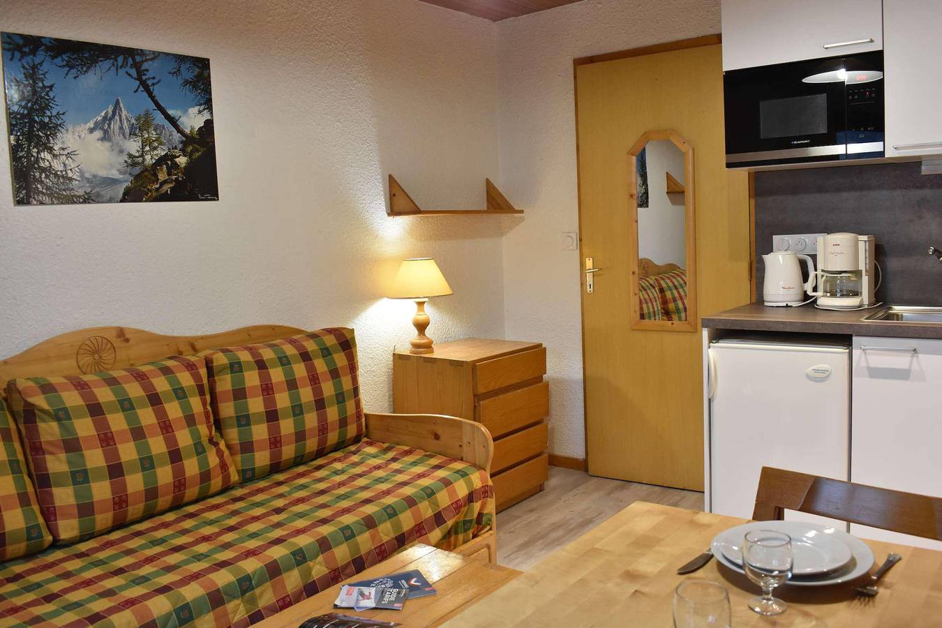 Apartamento entero, Résidence les Merisiers - Estudio para 2 personas (A08) in Les Allues, Les Trois Vallées