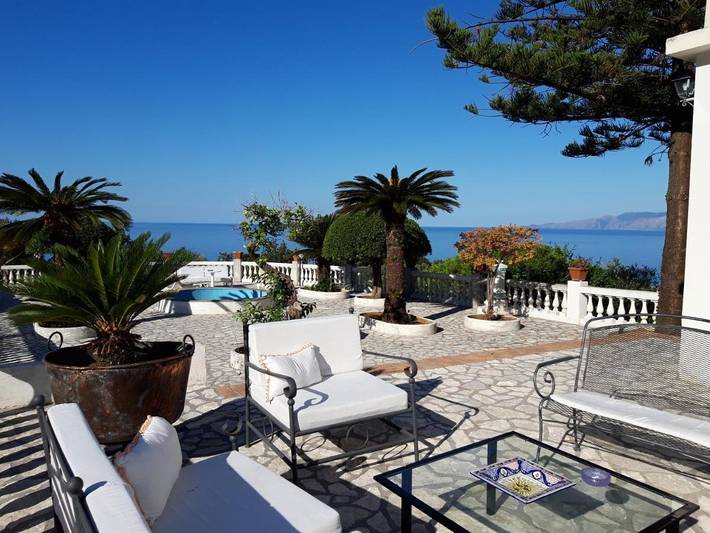 Villa per 8 persone, con Balcone e Terrazza nonché Giardino e Panorama a Maratea
